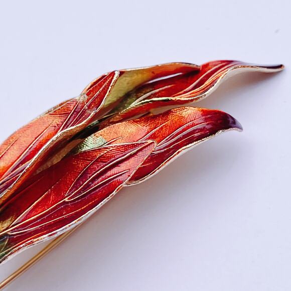 VTG Mid Century Enamel Leaf Brooch Gold Tone Autumn Pin 1950s Jewelry - Picture 6 of 10